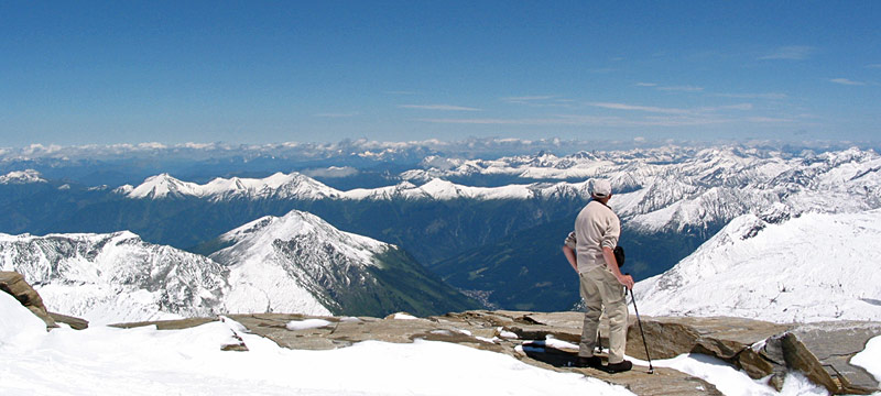 Het ultieme gevoel van vrijheid met dat uitzicht over dat besneeuwde berglandschap dat Ans en ik in 2005 beleefden.