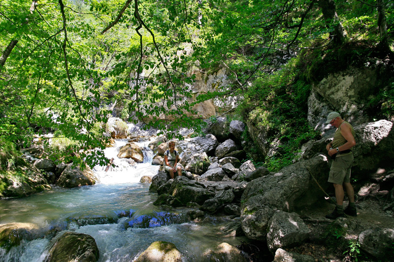 We naderen de Tschauko Wasserfall.